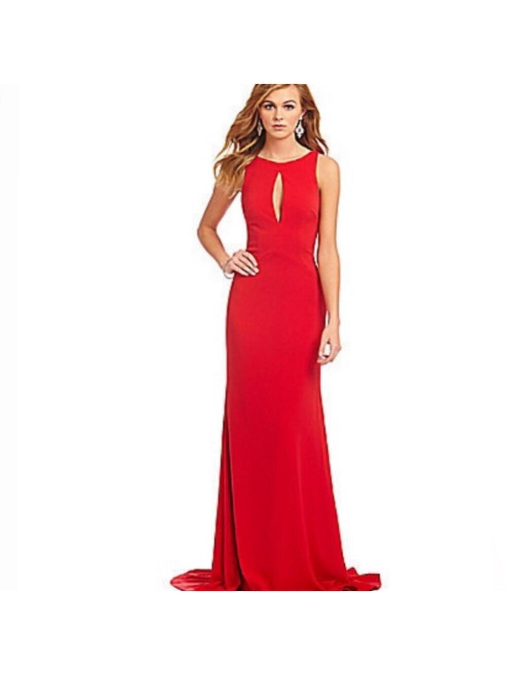 Elegant Red Sleeveless Evening Gown with Open Back and Train - Picture 8 of 9